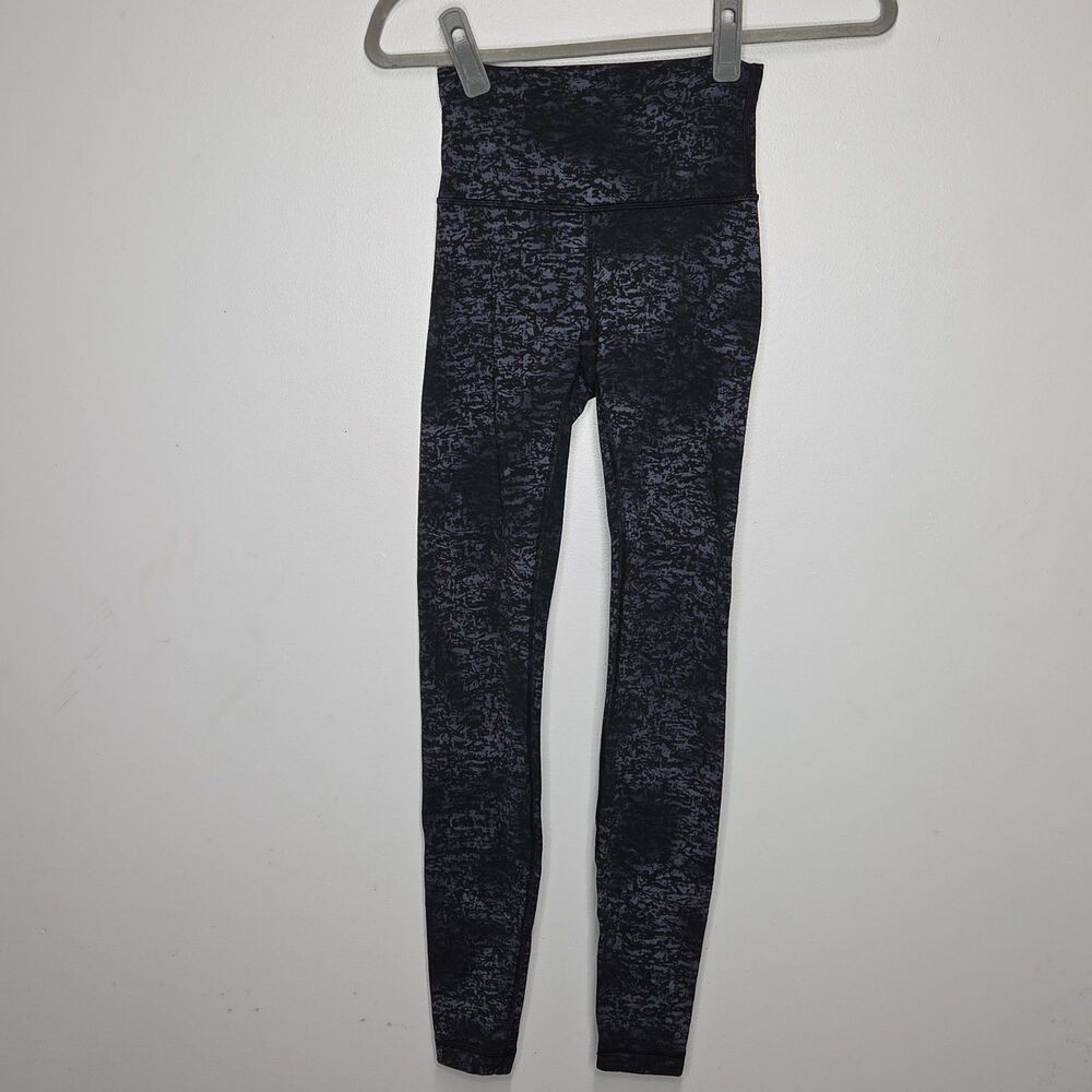 Lululemon Womens 2 High Rise Black Grey Abstract Textured Print Yoga Leggings